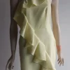 robe.