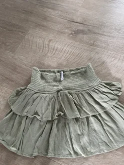 Rock Damen Stradivarius Gr. M Minirock