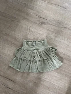 Rock Damen Stradivarius Gr. M Minirock