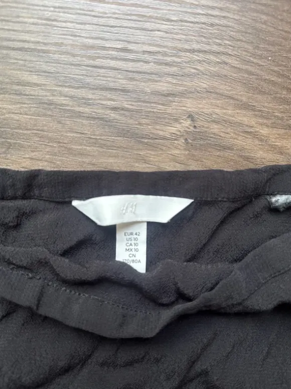 Rok zwart H&M maat 42 met split