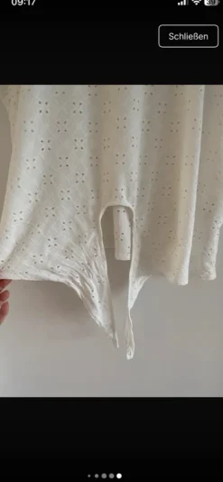 romantische lochstickerei-bluse mit rüschen