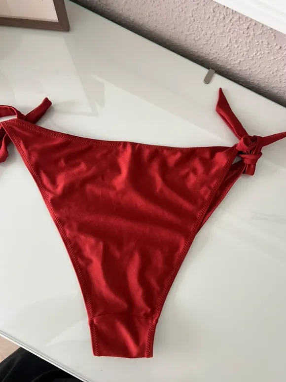 Rostrotes Bikini Set H&M