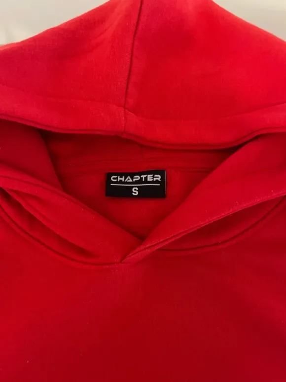 Roter Kapuzen Pulli Gr S