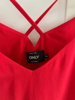 Rotes Kleid von ONLY