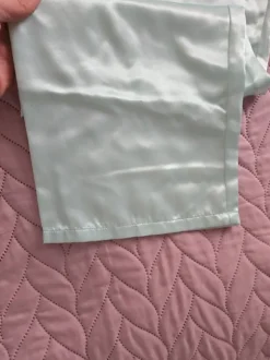 Satinpyjama
