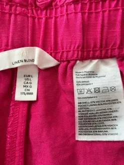 Schöne pinke Leinenshorts von H&M