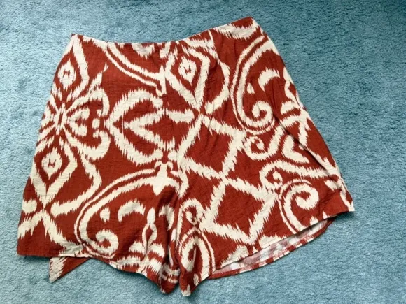 Schöner leichter Skort Gr. 40