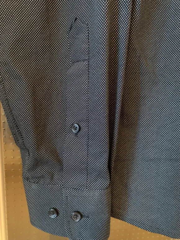 Schönes blaues Hemd von Jake*s