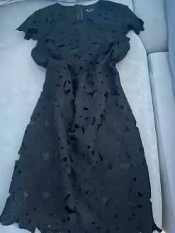Schönes elegantes Kleid von Mohito