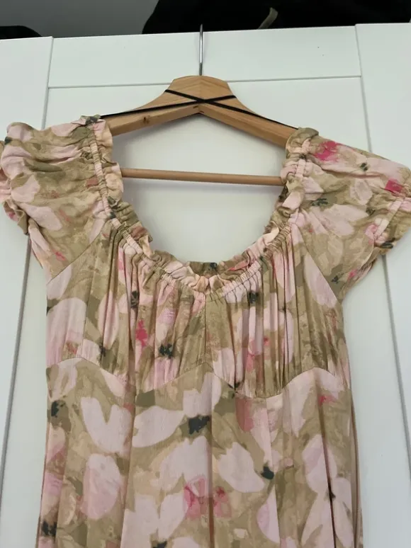 Schönes Kleid