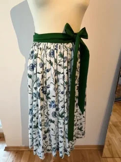Schürze für Dirndl