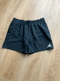 Schwarze adidas Badehose Size L