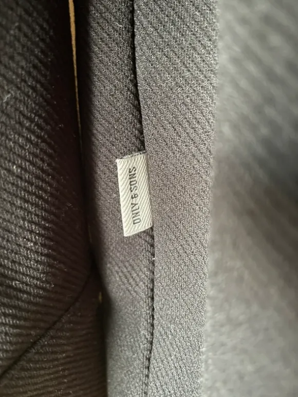 Schwarze Übergangsjacke mit Knopfleiste von Only & Sons