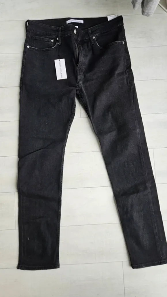Schwarze Calvin Klein Jeans