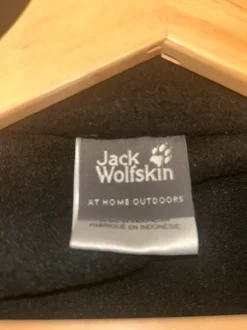 Schwarze Jack Wolfskin Jacke