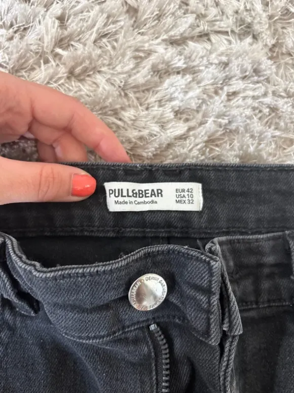 Schwarze Jeans