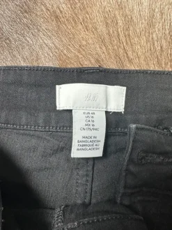 Schwarze Jeans H&M