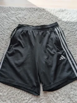 Schwarze Sporthose von Adidas Größe S