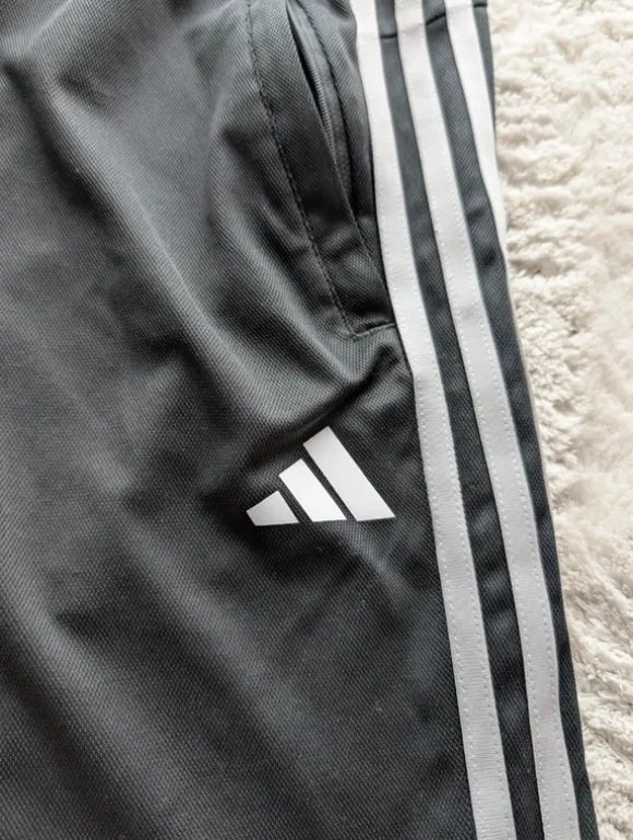 Schwarze Sporthose von Adidas Größe S
