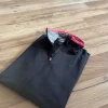 Schwarze Trainingsjacke