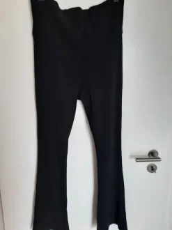 Schwarze Umstandshose