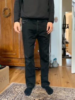 Schwarze Wrangler Jeans