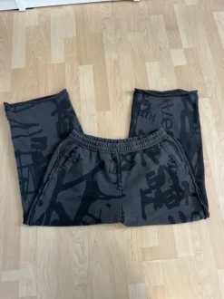 Schwarze-Graue Jogginghose