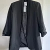 Schwarzer Blazer