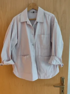 Süße Jeansjacke in Flieder/ Rosa