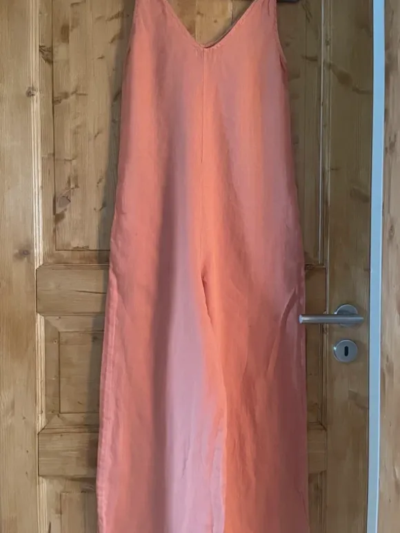 Sehr schickes Leinen Jumpsuit