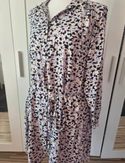 Süßes Kleidchen 🌸