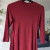 Süßes rotes Kleid