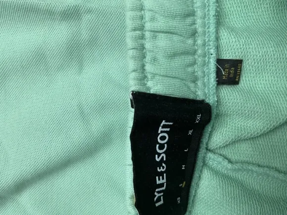 Set van lyle en Scott.