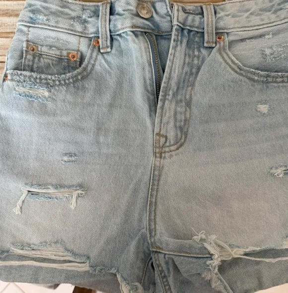 Short Stradivarius tg.32