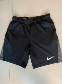 Short von Nike