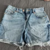 Shorts 36