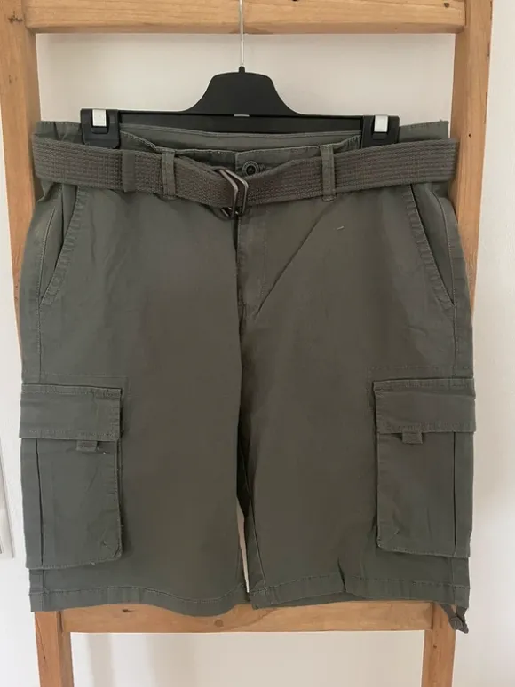 Shorts | kurze Hose | Jungen | Jean Pascale | W30 | D46 | grün