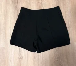 Skort