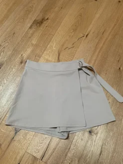 Skort