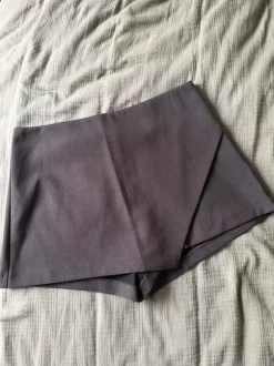 Skort H&M grau 40