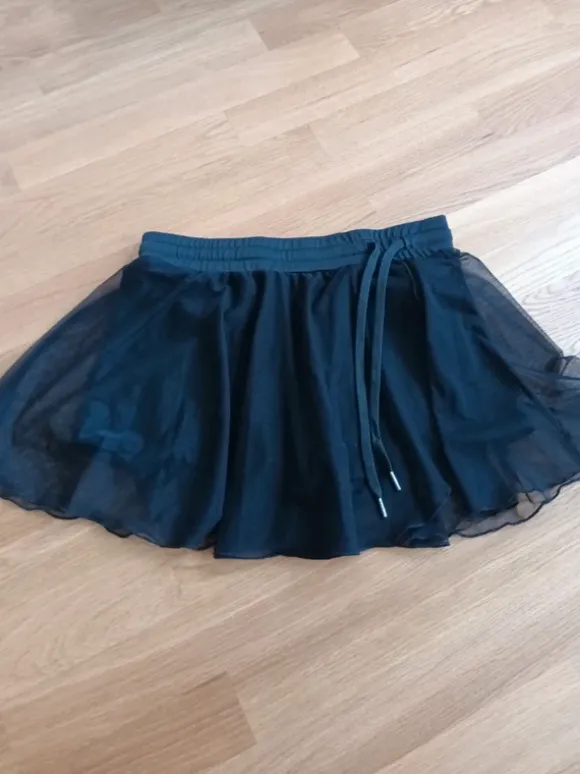 Skort mit Tüll
