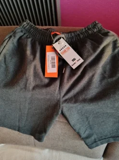Smith&Solo neu mit Etikett