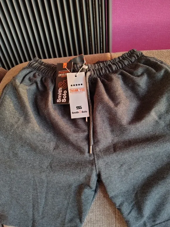 Smith&Solo neu mit Etikett