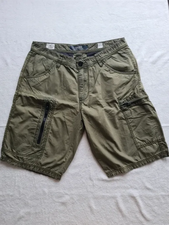 s.Oliver Cargo Shorts Khaki Herren W30 M PLEK Loose Fit Sommer Hose Baumwolle