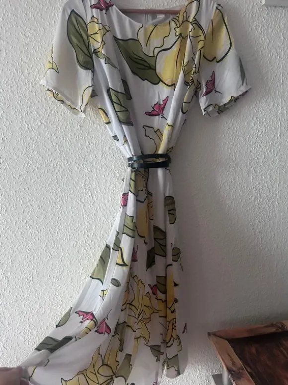Sommerkleid mit Futter von bonprix