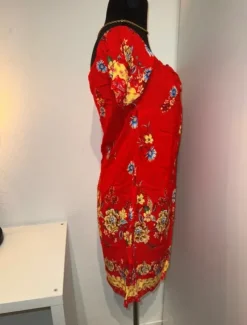 Sommerkleid rot floral Blumenmuster Off Shoulder kurzarm locker leichtes Kleid