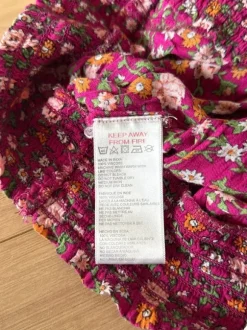 Sommerliche kurze lockere Hose von Urban Outfitters
