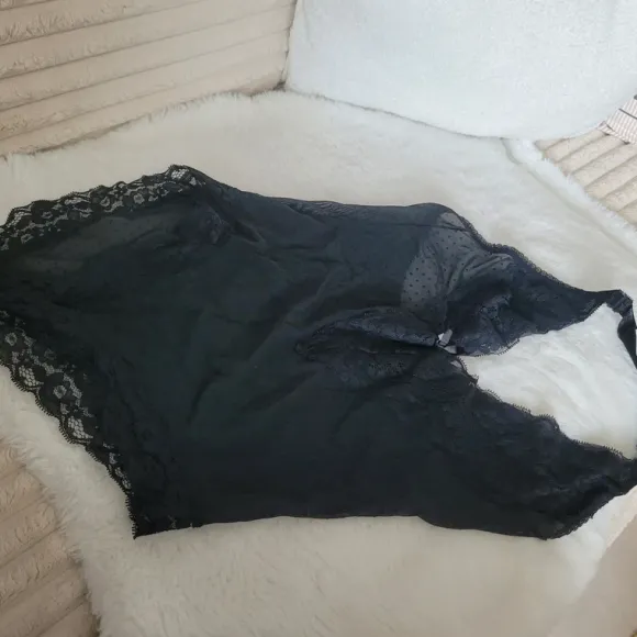 Spitzen Body" M/ 38