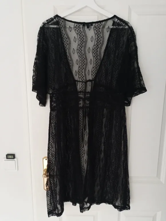 Spitzen cardigan C&A mit Schnürung