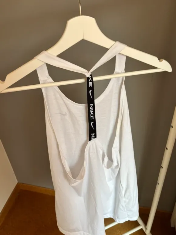 Sport top